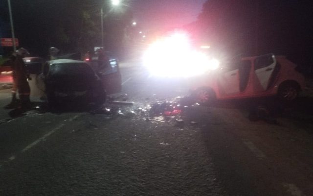 Dua parah, lima cedera dalam nahas dua Perodua Axia di Jalan Sulaman