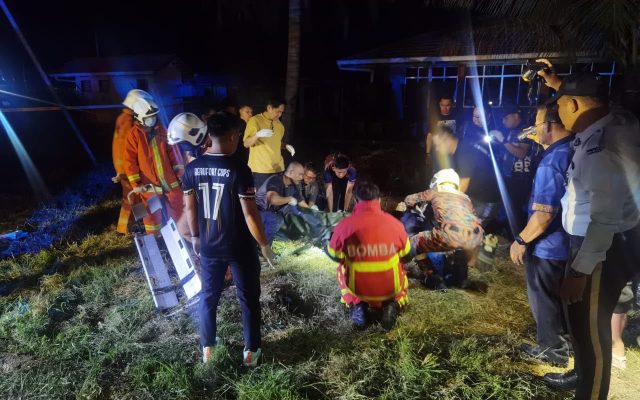Tiga anggota polis yang terkena renjatan elektrik ketika jolok kelapa disahkan maut