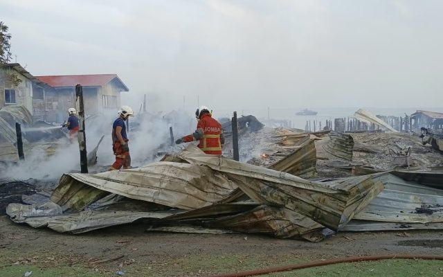 28 rumah atas air musnah dalam kebakaran di Pulau Nunuyan