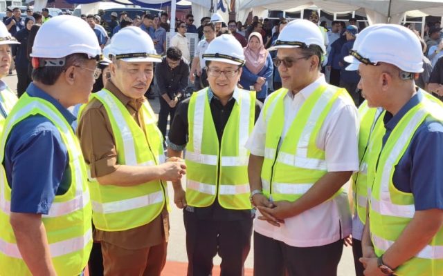 Dua Quay Crane Baharu Perkukuh Operasi Pelabuhan Tawau