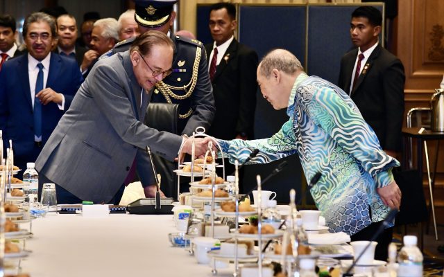 Hajiji iringi Perdana Menteri pada ALC-27 di Brunei Darussalam
