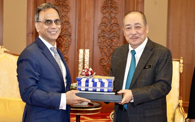 KM terima kunjungan hormat Pesuruhjaya Tinggi United Kingdom ke Malaysia