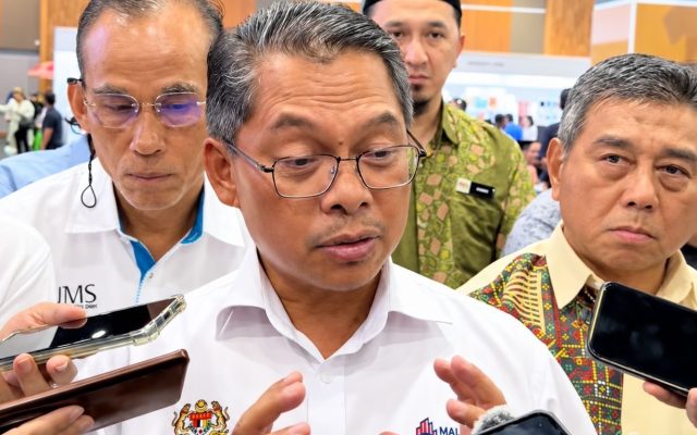 Kalau mahu pembayaran RM1.5 bilion interim diteruskan, kekalkan kerajaan Madani, kata Mustapha