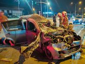 Tiga lelaki cedera Myvi bertembung Hilux di Kolombong