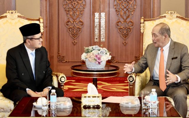 Ketua Menteri terima kunjungan Konsul Indonesia baharu di Tawau