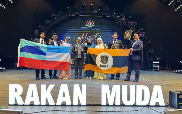 Dua anak muda Tawau raih Anugerah Emas ARPRM