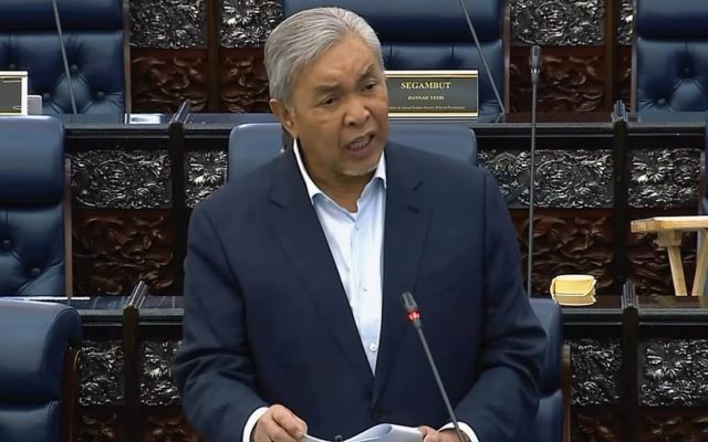 Projek luar bandar Sabah, Sarawak dibatal walaupun dana ada – Zahid