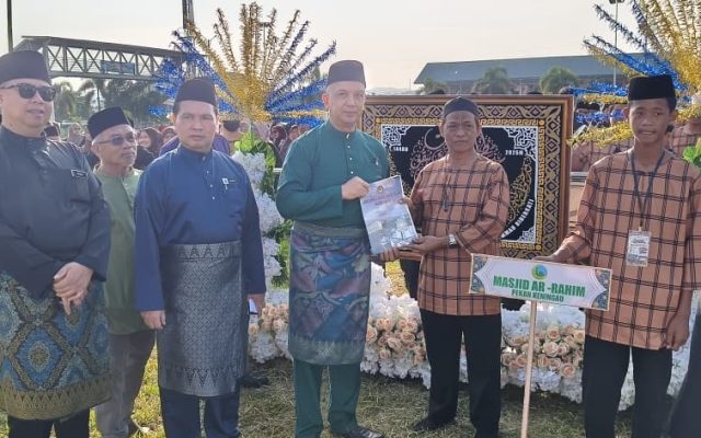 Kecintaan kepada rasulullah perlu dibuktikan melalui akhlak