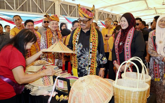 Bangunkan produk pelancongan beridentiti tersendiri di setiap daerah – Ketua Menteri