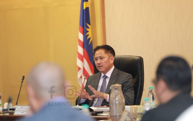 KKR tidak kompromi kelewatan Pan Borneo, arah JKR Sabah, kontraktor kemuka pelan pemulihan segera