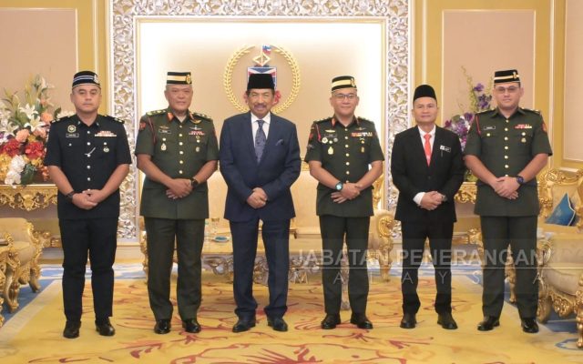 Tun Musa sertai latihan menembak kompetensi 5 DIV